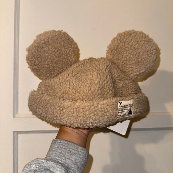 Tokyo Disneyland Sherpa Hat main image 5